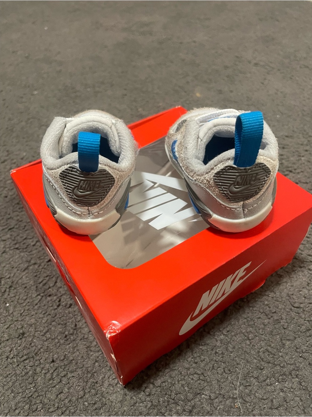 Nike Crib Shoes - Picture 4 of 5